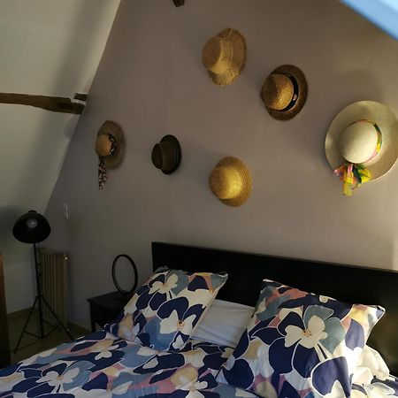 La Maison D'Yvonne La Bouille Buitenkant foto