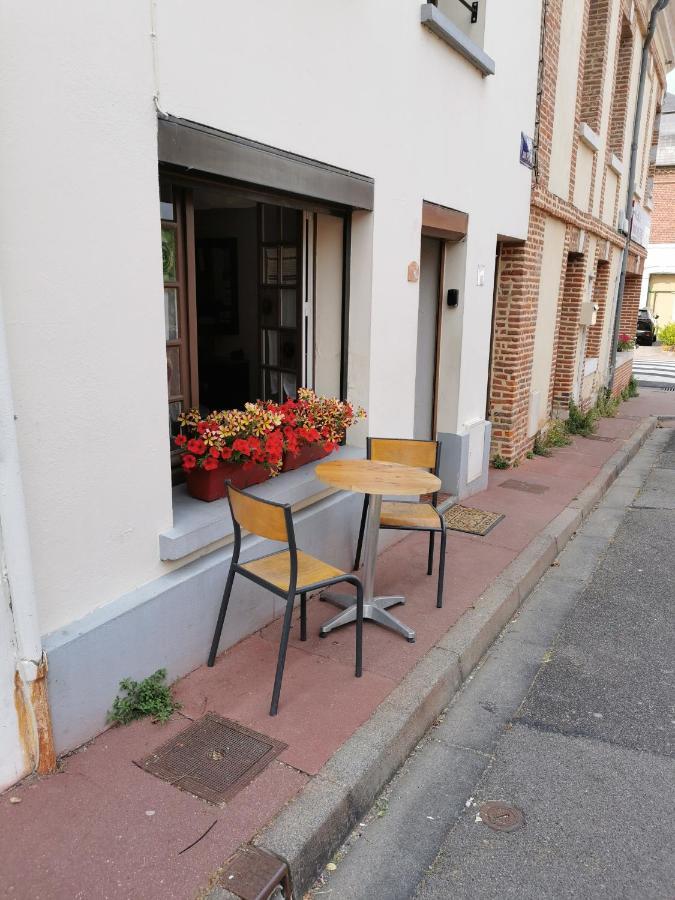 La Maison D'Yvonne La Bouille Buitenkant foto